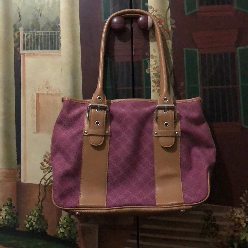 Pink Bandolino Purse